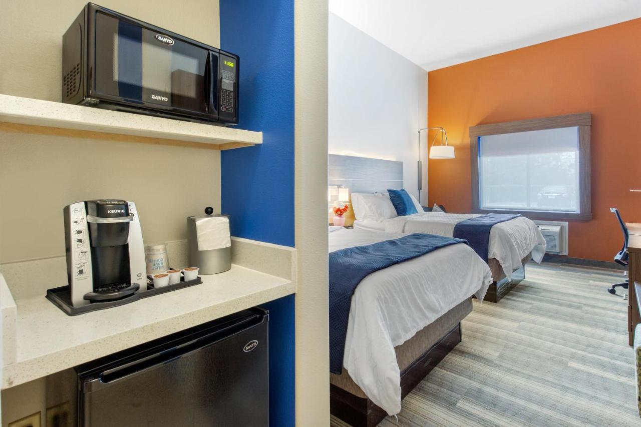 Holiday Inn Express Houston-Alvin By Ihg Exterior foto